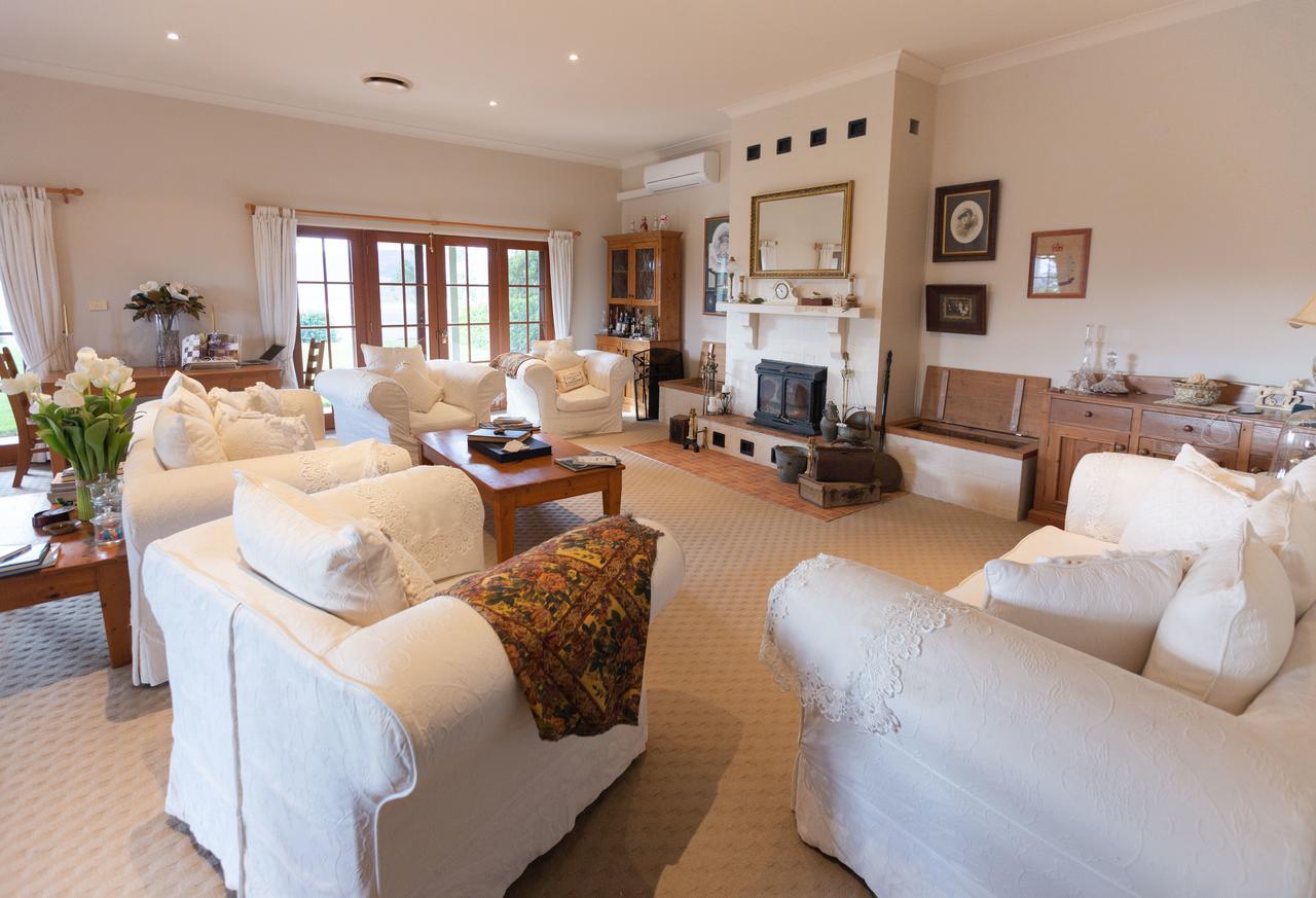 Strathearn Park Lodge Scone Esterno foto