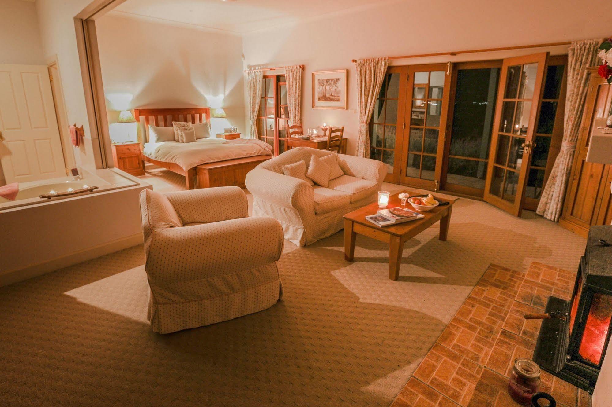 Strathearn Park Lodge Scone Esterno foto