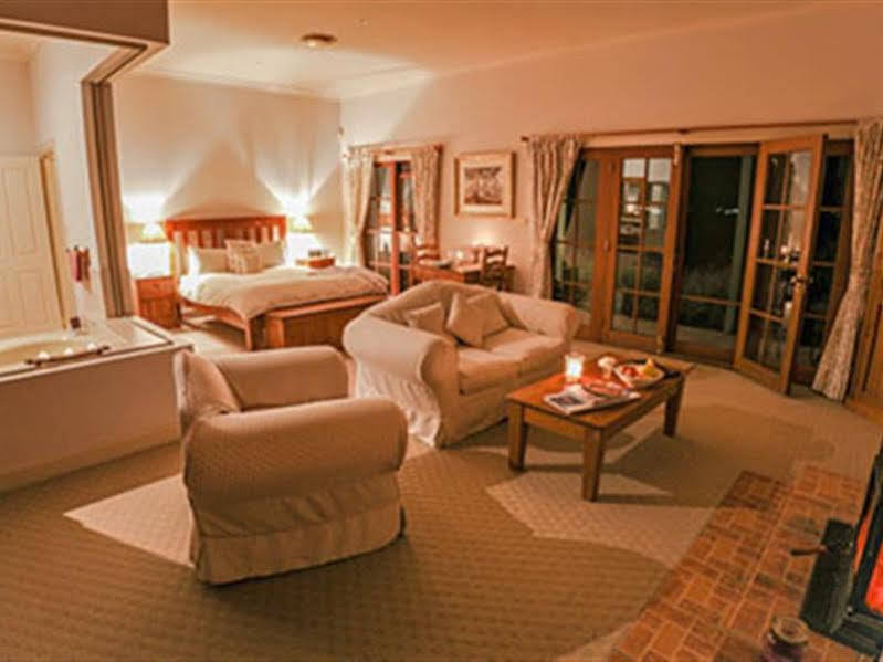 Strathearn Park Lodge Scone Esterno foto
